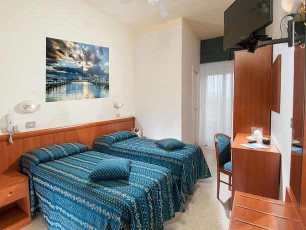Imagen de la habitación del Hotel Caesar, Cattolica. Foto 7