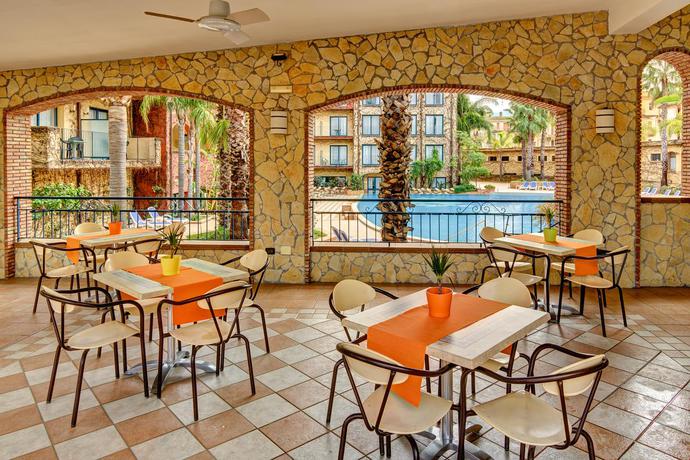 Imagen general del Hotel Caesar Palace, GIARDINI NAXOS. Foto 10