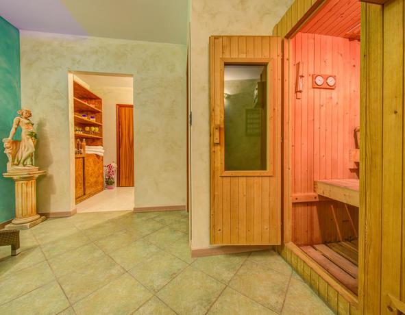 Imagen de los interiores del Hotel Caesar Paladium. Foto 16