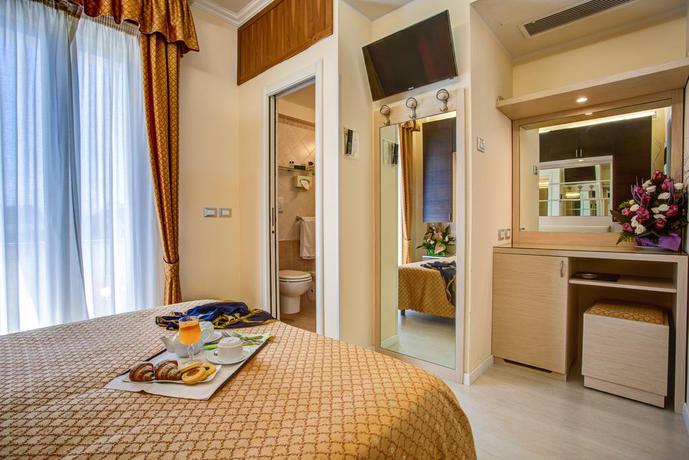 Imagen de la habitación del Hotel Caesar Paladium. Foto 11