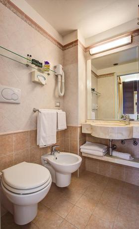 Imagen de la habitación del Hotel Caesar Paladium. Foto 12