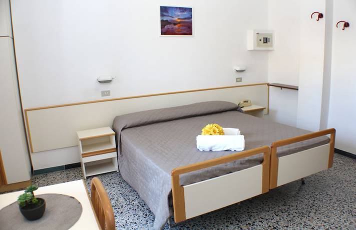 Imagen de la habitación del Hotel Caesar, Portoverde. Foto 14