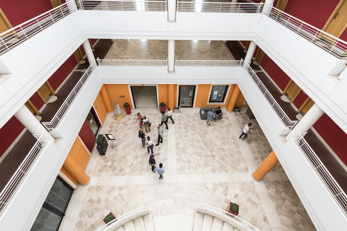 Imagen de los interiores del Hotel Caesar's. Foto 16