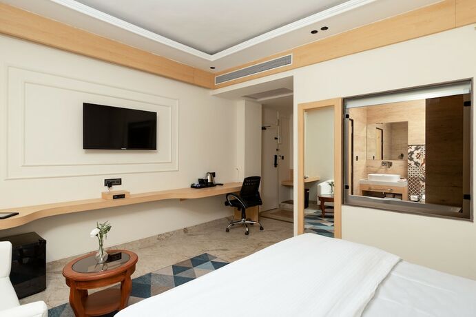 Imagen de la habitación del Hotel Caesars Palace, Bhopal. Foto 15