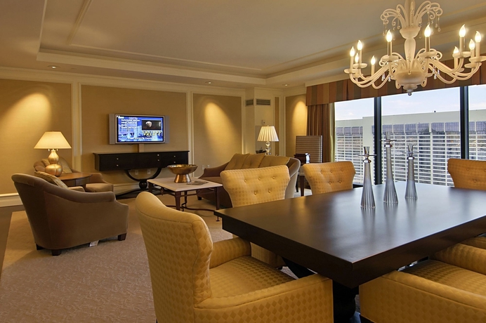 Imagen de la habitación del Hotel Caesars Suites At Caesars Palace. Foto 13