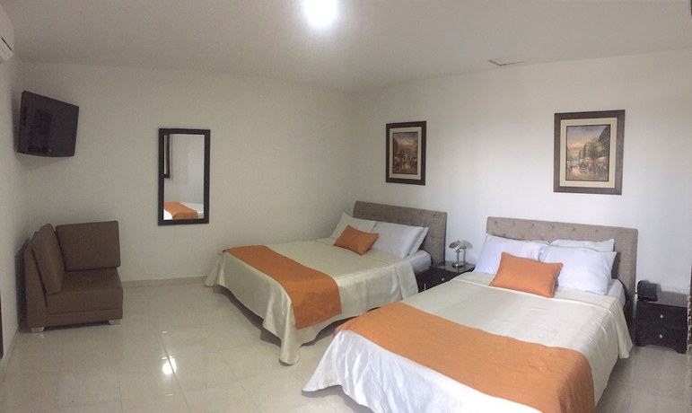 Imagen de la habitación del Hotel Cafe Cafe Avenida, Armenia. Foto 6
