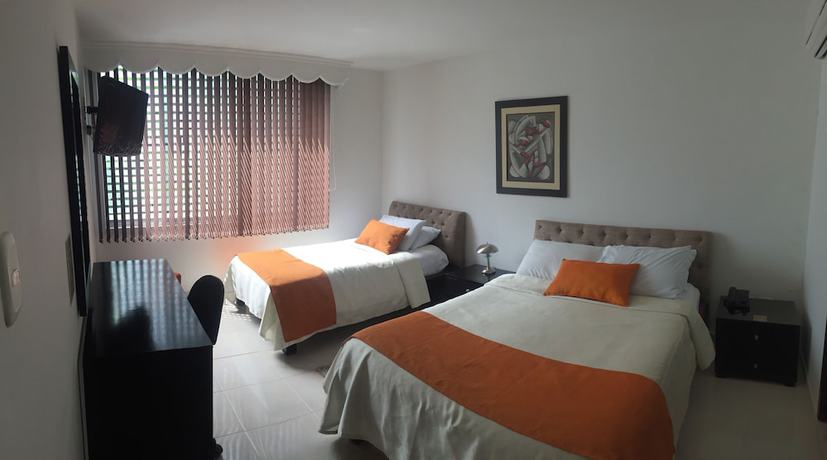 Imagen de la habitación del Hotel Cafe Cafe Avenida, Armenia. Foto 8
