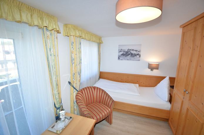 Imagen de la habitación del Hotel Cafe Fuggerhof. Foto 12