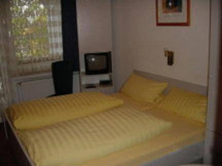 Imagen de la habitación del Hotel Cafe Meynen. Foto 2