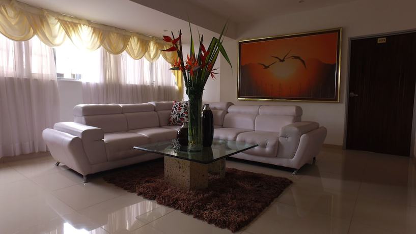 Imagen de los interiores del Hotel Cafe Plaza. Foto 16