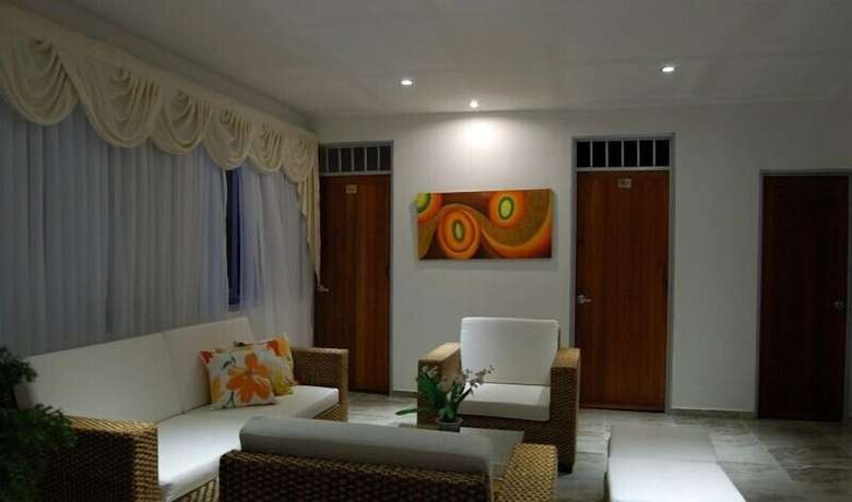 Imagen de los interiores del Hotel Cafe Plaza. Foto 19