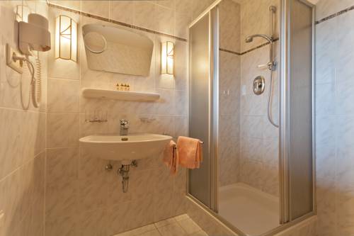 Imagen de la habitación del Hotel Caf&eacute; Aparthotel K&auml;serstube. Foto 15