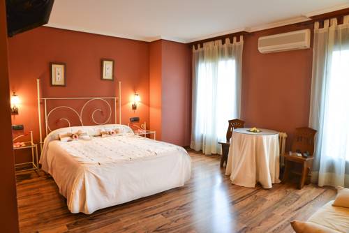 Imagen de la habitación del Hotel Café Bar Jefi. Foto 2