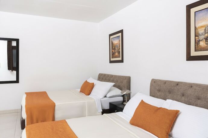 Imagen de la habitación del Hotel Caf&eacute; Caf&eacute; Avenida, Armenia. Foto 15