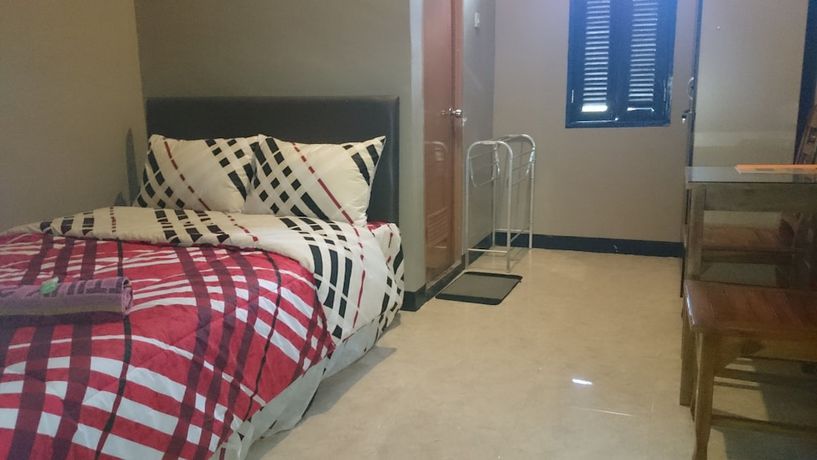 Imagen de la habitación del Hotel Caf&eacute; Johan Home Stay Senggigi. Foto 5