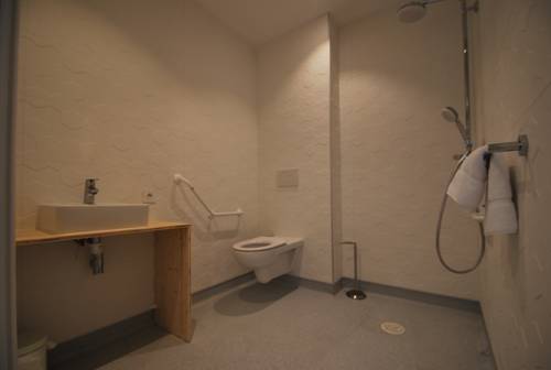 Imagen de la habitación del Hotel Café Miramar. Foto 13