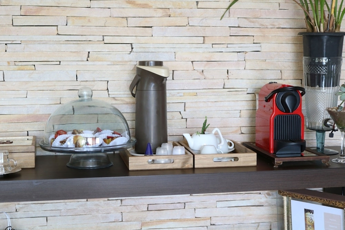 Imagen de los interiores del Hotel Caf&eacute; Palace. Foto 15