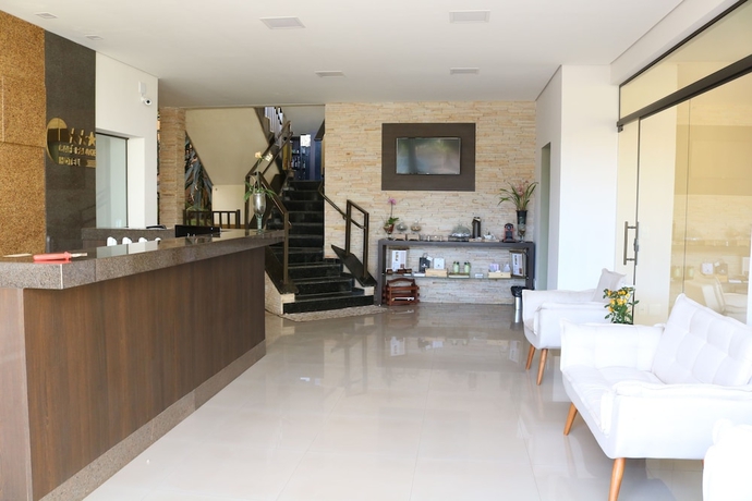 Imagen de los interiores del Hotel Caf&eacute; Palace. Foto 17