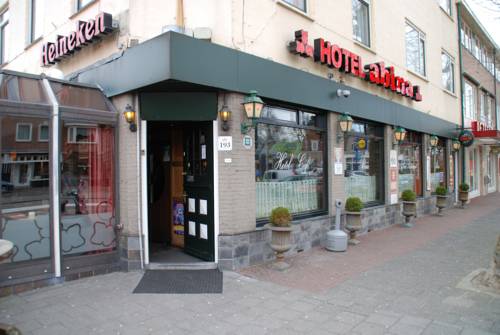 Imagen de la habitación del Hotel Café Restaurant Abina. Foto 2