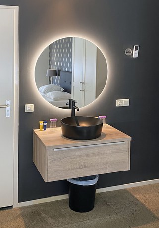 Imagen de la habitación del Hotel Caf&eacute; Restaurant Dallinga. Foto 15