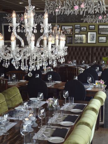 Imagen del bar/restaurante del Hotel Caf&eacute; Restaurant Dallinga. Foto 10