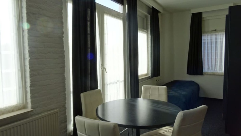 Imagen de la habitación del Hotel Caf&eacute; Restaurant De Posthoorn. Foto 16