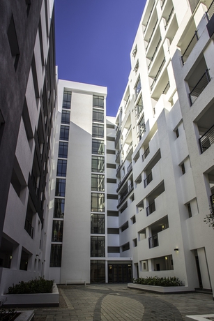 Imagen general del Hotel C.a.g The Vantage. Foto 2