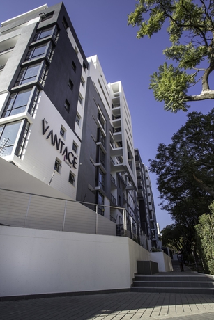 Imagen de los exteriores del Hotel C.a.g The Vantage. Foto 16