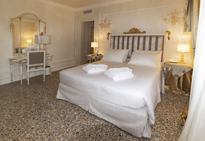 Imagen de la habitación del Hotel Cà Bonfadini Historic Experience. Foto 10