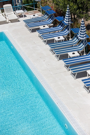 Imagen de la piscina del Hotel Cà Masawalsa. Foto 18