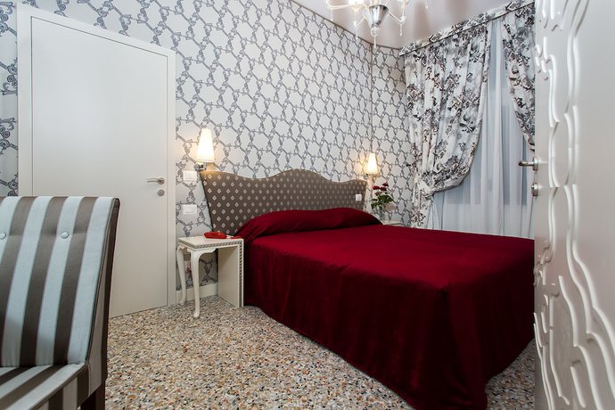 Imagen de la habitación del Hotel Cà Nobile Corner. Foto 5