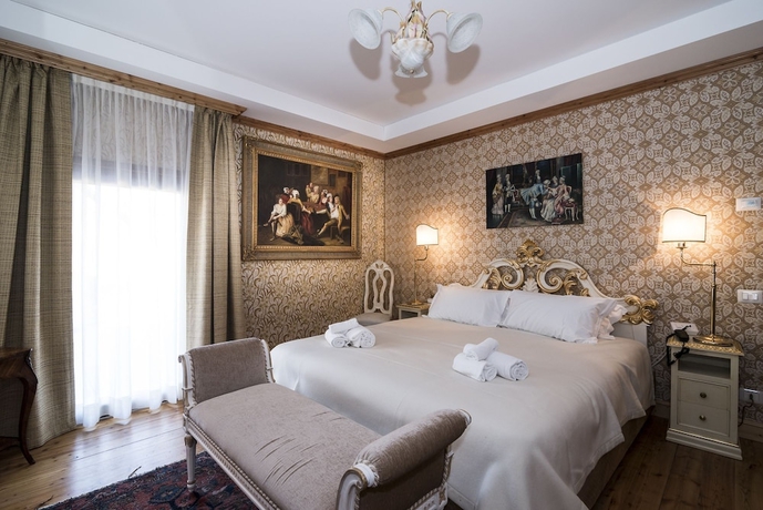 Imagen de la habitación del Hotel C&agrave;dor. Foto 7
