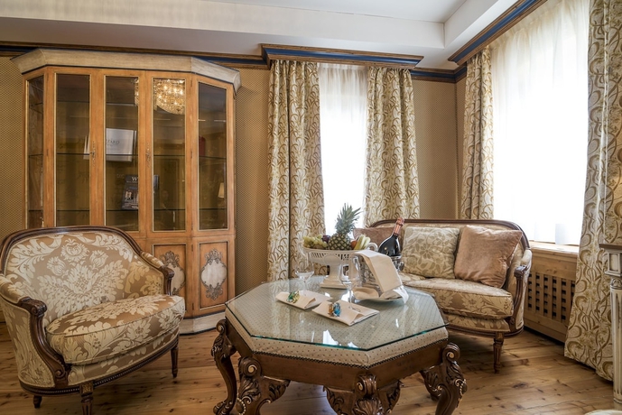 Imagen de la habitación del Hotel C&agrave;dor. Foto 16