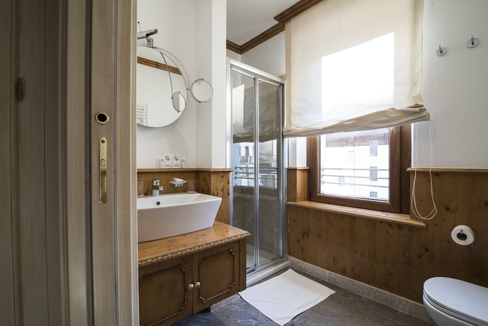 Imagen de la habitación del Hotel C&agrave;dor. Foto 19