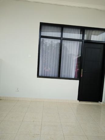 Imagen de los exteriores del Hotel Cahaya Adrian. Foto 15