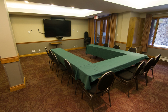 Imagen de los interiores del Hotel Cahilty Lodge. Foto 11