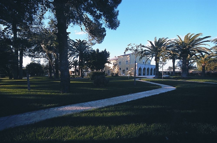 Imagen de los exteriores del Hotel Caiammari Boutique and Spa. Foto 8