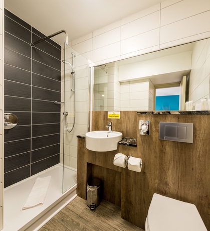 Imagen de la habitación del Hotel Cairn, Edimburgo. Foto 14