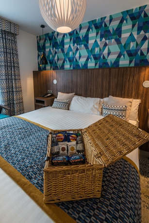 Imagen de la habitación del Hotel Cairn, Edimburgo. Foto 16