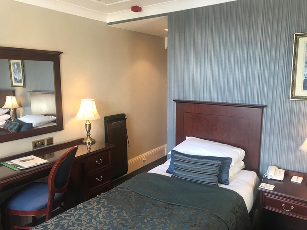 Imagen de la habitación del Hotel Cairn, Harrogate. Foto 6