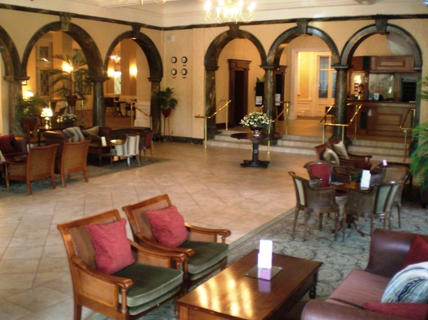 Imagen de los interiores del Hotel Cairn, Harrogate. Foto 19