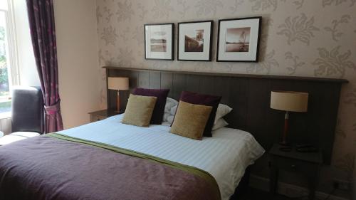 Imagen de la habitación del Hotel Cairngorm. Foto 6