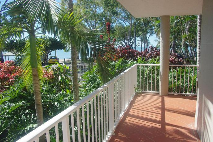 Imagen general del Hotel Cairns Beach Resort. Foto 7