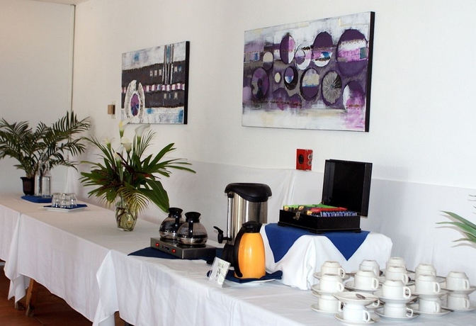 Imagen del bar/restaurante del Hotel Cairns Plaza. Foto 3