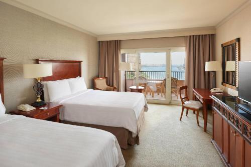 Imagen de la habitación del Hotel Cairo Marriott. Foto 18