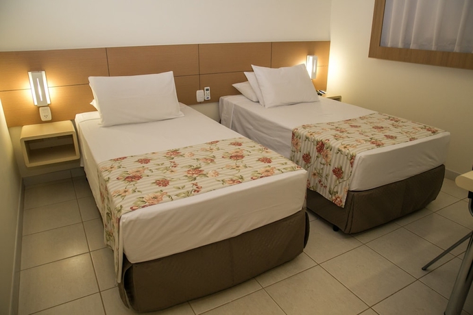 Imagen de la habitación del Hotel Caiua Express. Foto 6