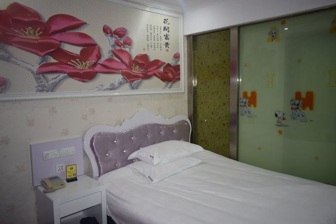 Imagen de la habitación del Hotel Caiyuan. Foto 3
