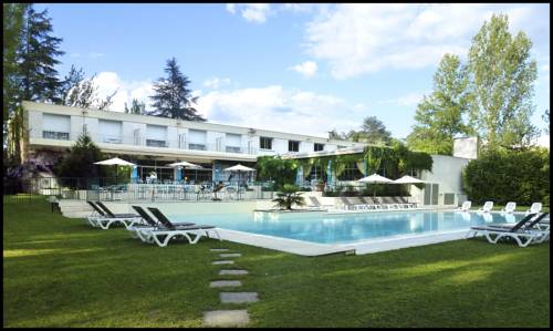 Imagen de la habitación del Hotel Cajarc Blue. Foto 8