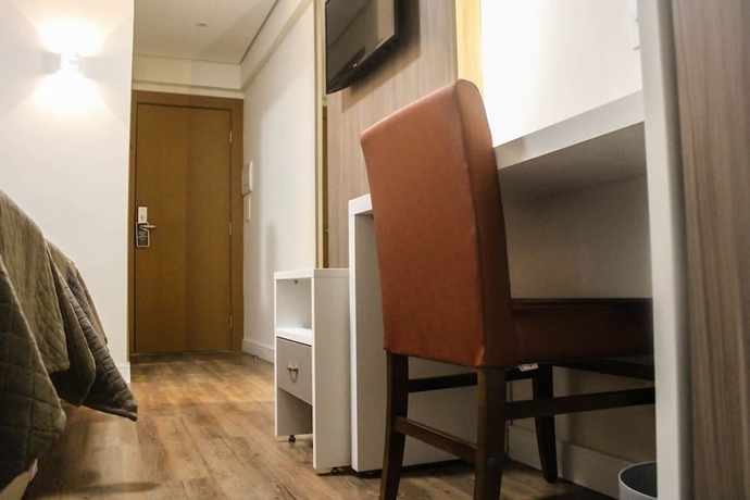 Imagen de la habitación del Hotel Caju De Ouro. Foto 15