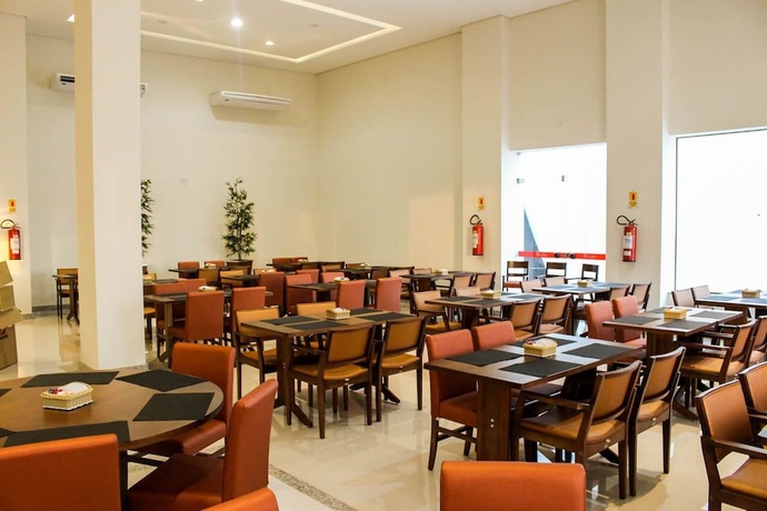 Imagen del bar/restaurante del Hotel Caju De Ouro. Foto 4
